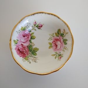 Fruit Bowl Royal Albert American Beauty